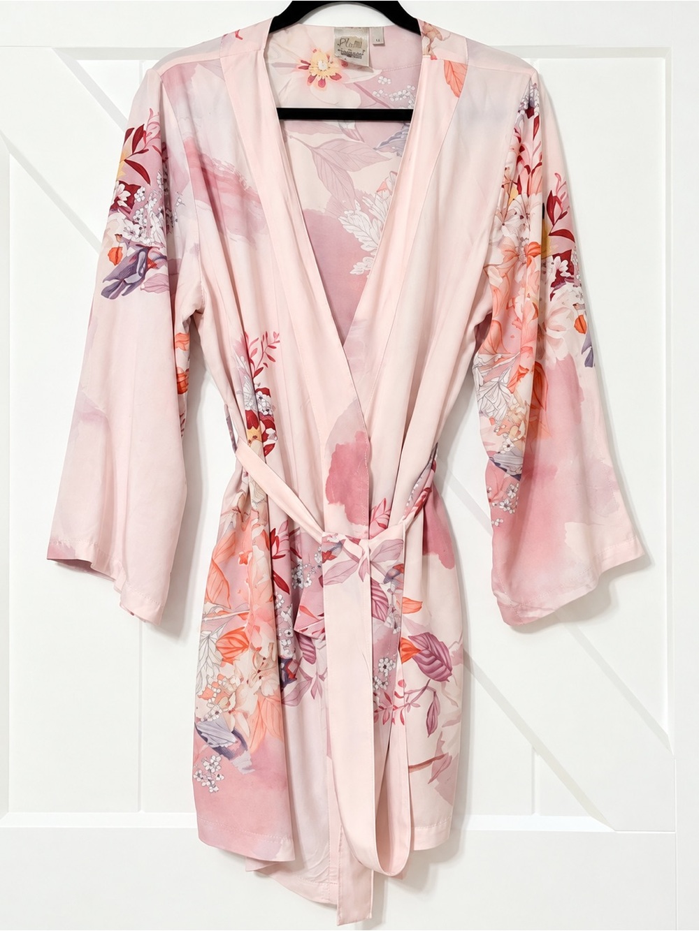 Plum Pretty Sugar Blush Bird Floral Robe Size L
